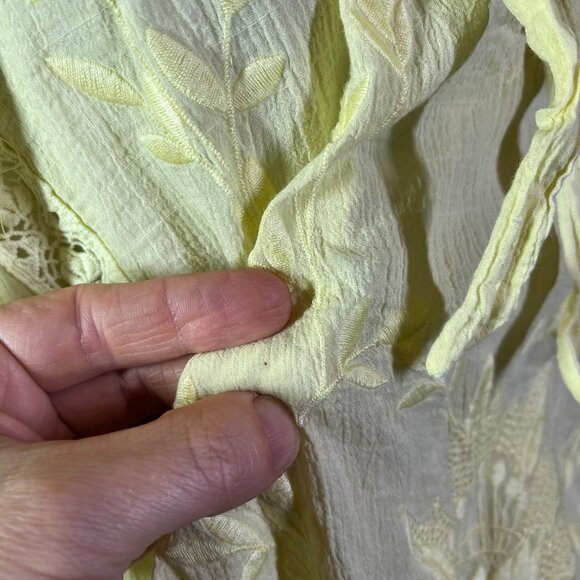 Free People Size XS Maria Embroidered Top Pale Yellow Cropped Blouse Lace - Picture 6 of 13